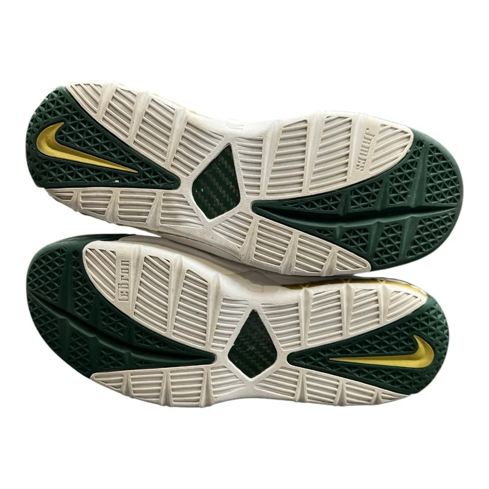 NIKE LeBron Q III, Style# AO2434-102, 100% Authentic (see photos) - Picture 10 of 14